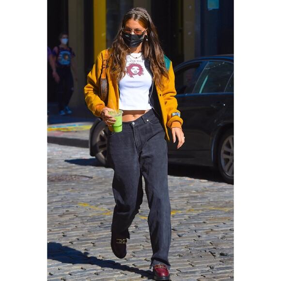 Wrangler Relaxed Fit High-Rise Straight Leg Jeans Washed Black 30 x 30 - Picture 4 of 10